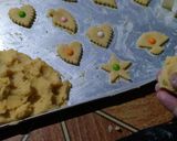 Foto langkah ke 6 dari resep Kue Semprit 🍪.