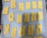 Foto langkah ke 4 dari resep Semprit (Butter Cookies) Tepung Almond.