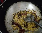 A picture of step 2 of Tamarind and tomato chutney.