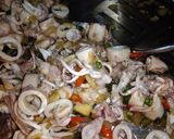 Foto langkah ke 3 dari resep Cumi Asin Pedas.