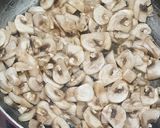 A picture of step 4 of Kadai Mushroom.