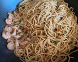 A picture of step 8 of Garlic Noodles with Shrimp.