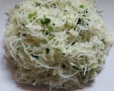 Foto langkah ke 3 dari resep Bihun goreng simple nan mantul.
