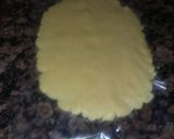 A picture of step 5 of Pine wheel cookies.