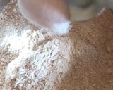 A picture of step 2 of Tawa Khameeri Roti.