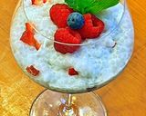 A picture of step 9 of Coconut and berries pudding with sago tapioca balls.
