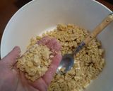 Φωτογραφία βήματος 2 της συνταγής Cookies καρότου με κορν φλεικς