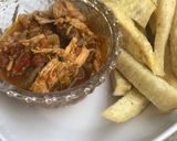 A picture of step 1 of Fried yam & shredded chicken soup🍽.