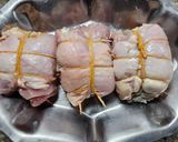 Foto del paso 12 de la receta: Muslitos de pollo deshuesados, rellenos de roquefort y nuez