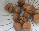 Foto del paso 3 de la receta: Higos hidratados con queso de untar