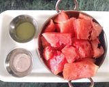 વોટરમેલન જયુસ (Watermelon Juice Recipe In Gujarati) રેસીપી સ્ટેપ1ફોટો