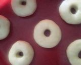 Foto langkah ke 5 dari resep Donat Santan.