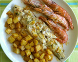 Foto del paso 4 de la receta: Pescadillas al horno con gambones