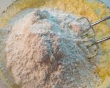 Φωτογραφία βήματος 5 της συνταγής Lemon cake με λεμονάδα 🍋