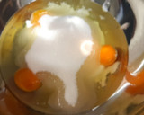 Foto del paso 2 de la receta: Bizcocho de yogurt