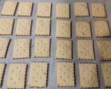 Gluténmentes háztartási keksz recept fázis 3 fotója
