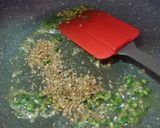 A picture of step 2 of Lucknowi matar chaat in rosti disc.