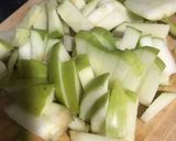 Foto del paso 2 de la receta: Montadito de manzana verde y queso 🍏🧀