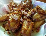 รูปขั้นตอนการทำที่ 3 ของ ปีกไก่ทอดกระเทียม