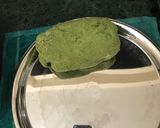 A picture of step 4 of Palak ki kachori.