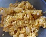 Foto langkah ke 3 dari resep Sambel Ebi, Cumi Asin, Telur.
