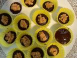 Peanut Butter Cups: เนยถั่วดาร์กช็อกโกแลต วิธีทำสูตร 3 รูป