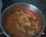Foto del paso 4 de la receta: Arroz con pollo muy fácil 🥘