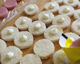 Foto del paso 3 de la receta: Canapés de jamón y almendras