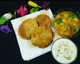 A picture of step 9 of Masala Aloo Puri.