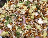 स्प्राउट्स पोटैटो सलाद (sprouts potato salad recipe in Hindi) रेसिपी चरण 5 फोटो