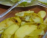 Foto del paso 2 de la receta Ensalada tibia de endibias con manzana asada, galletas de canela y queso azul