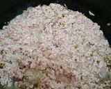 A picture of step 3 of Qeema Onion.