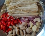 Foto langkah ke 1 dari resep Tumis kacang panjang enoki.
