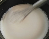 Foto del paso 2 de la receta: Postre cremoso de fresa y chocolate