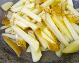 Foto langkah ke 3 dari resep Kentang Goreng Tepung Sambal Wortel.