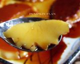 Hình bước làm 3 của món Pumpkin flan (flan bí đỏ)