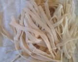 Foto del paso 9 de la receta: Fideos caseros al huevo con salsa de lomo