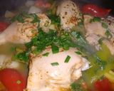 Foto del paso 2 de la receta: Pollo al verdeo con champignón