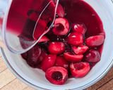 Hình bước làm 2 của món 🌱 Nước Giải Khát Cherry Nấu Rượu Vang Đỏ Hạt Chia
