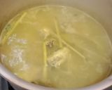 Foto langkah ke 5 dari resep Soto Ayam Kuning.