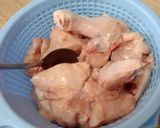 Foto langkah ke 1 dari resep Masakan ayam kunyit.