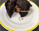 Foto langkah ke 7 dari resep Chocolate Peanut Butter Mug Cake Keto.