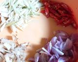 Foto langkah ke 3 dari resep Jamur Tiram Bumbu Rempah Saus Santan.