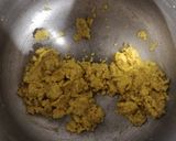 A picture of step 2 of Sindhi kadhi.