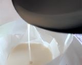 Foto del paso 5 de la receta: Panna cotta de coco con coulis de jamaica y mezcal