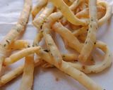 Foto langkah ke 5 dari resep Stick Bawang Simple Tanpa Telur.