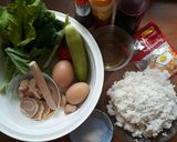 Foto langkah ke 1 dari resep Nasi Goreng Komplit (Sarapan Keluarga hari 1).