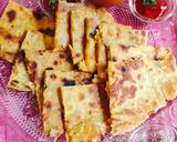 A picture of step 6 of Healthy breakfast Potato 😋 onion Paratha 😋💐.