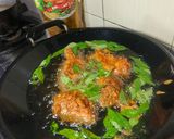 Foto langkah ke 8 dari resep Ayam Goreng Rempah.
