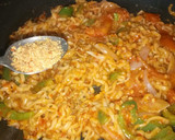 மேகி ஸ்பைசி செஸ்வான் நூடுல்ஸ் ரெசிபி ஸ்டேப் 13 புகைப்படம்